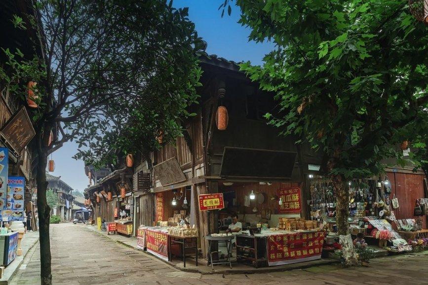 机智问答网页-智能解答问题我和她相处十年,你根本不知道她有多让人讨厌。这话什么意思?